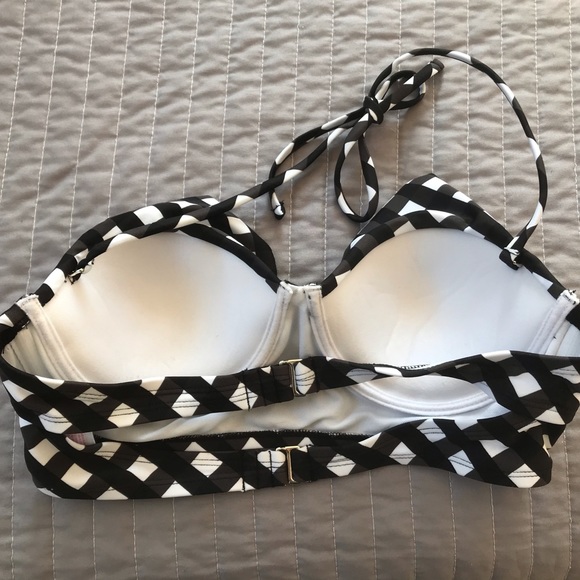 Xhilaration Bikini Top - Picture 2 of 3